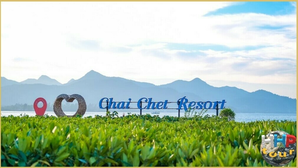 Экскурсия Ко Чанг эконом. Вывеска отеля Chai Chet Resort, пляж Клонг Прао.