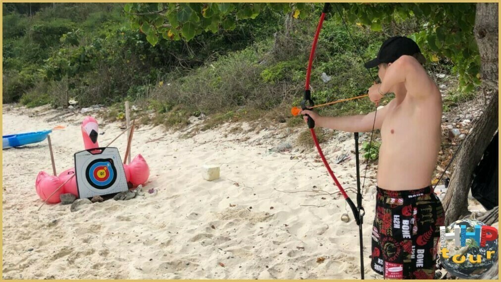 Морская экскурсия из Паттайи на необитаемый остров Paradise. Стрельба из лука.