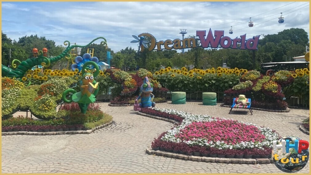 Dream World. Декорации для фото, смотровая.