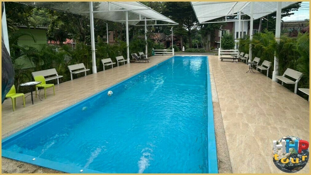 Бассейн в отеле Yoko Resort. Экскурсия Река Квай + Сафари. 