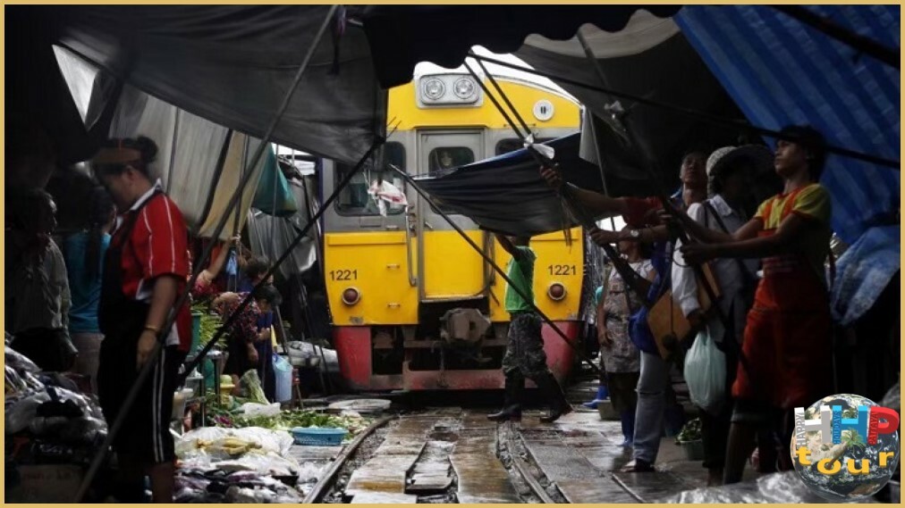 #Экскурсия Река Квай + Сафари. Рынок раскрывающихся зонтов..